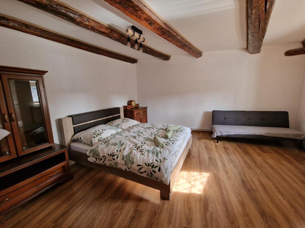 Apartman Velicka Vinaren Poprad Exteriér fotografie
