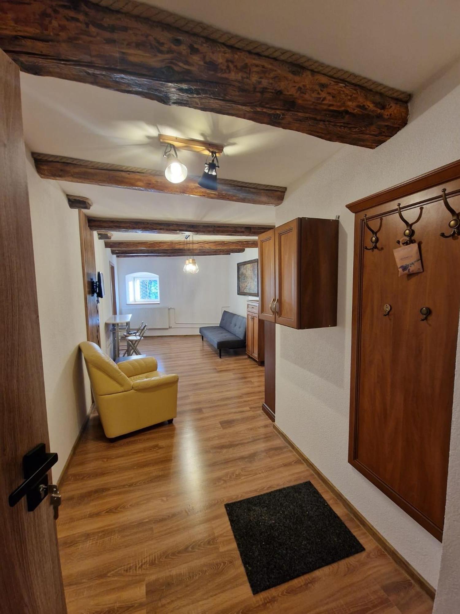 Apartman Velicka Vinaren Poprad Exteriér fotografie