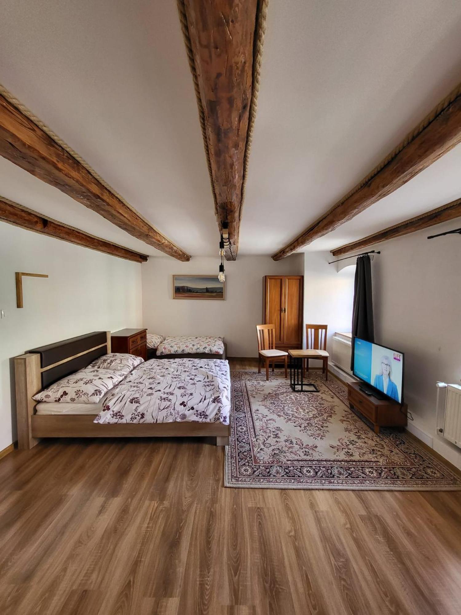 Apartman Velicka Vinaren Poprad Exteriér fotografie